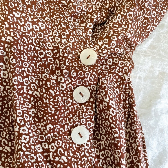 Urban Outfitters NWT floral wrap Romper - Picture 9 of 10